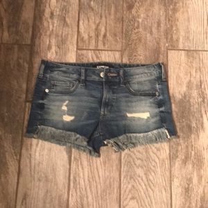 Express relaxed low rise jean shorts